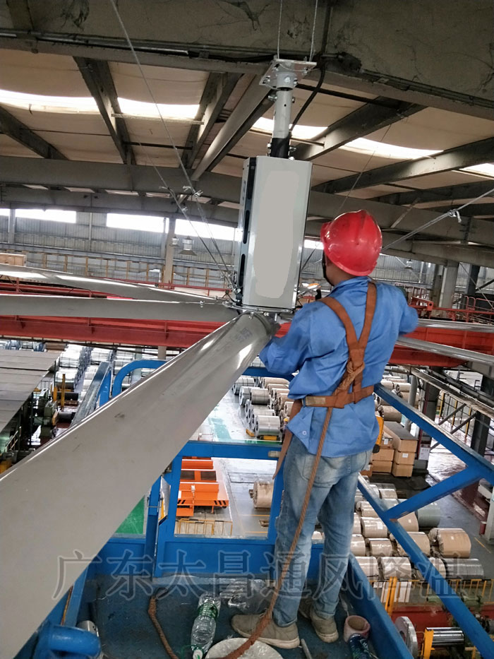 為什么工業(yè)車間要安裝工業(yè)大風(fēng)扇通風(fēng)降溫呢？