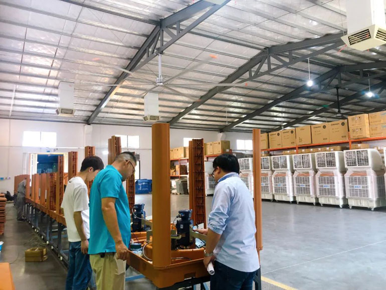 五一勞動(dòng)節(jié)獻(xiàn)給勤勞的你，向每一位勞動(dòng)者致敬