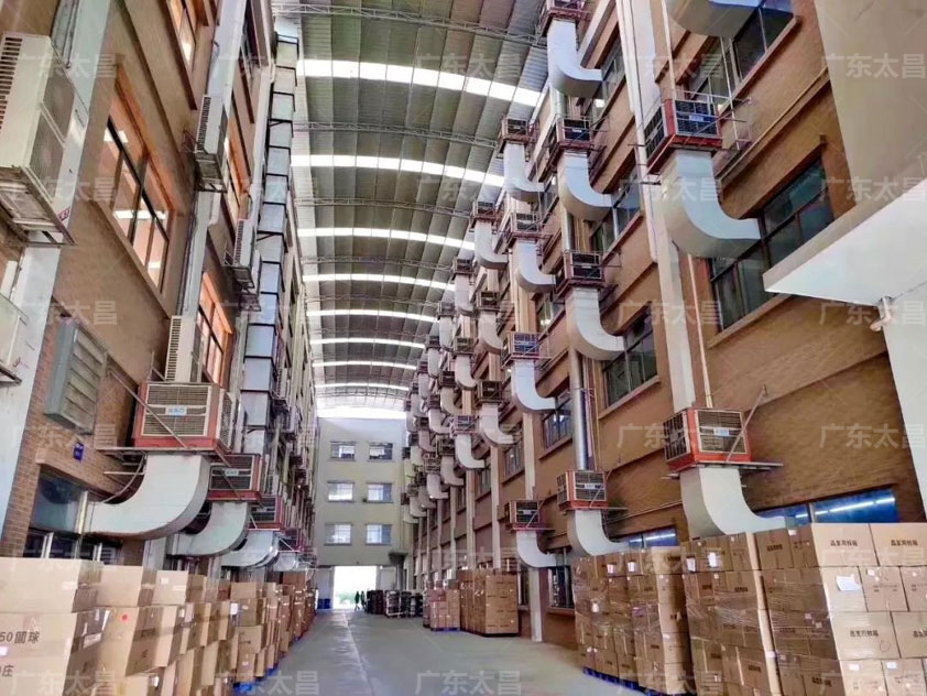 生產(chǎn)車間高溫悶熱不用怕 潤(rùn)東方環(huán)保空調(diào)輕松來(lái)解決