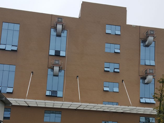 湖南某化工廠潤(rùn)東方環(huán)?？照{(diào)降溫工程